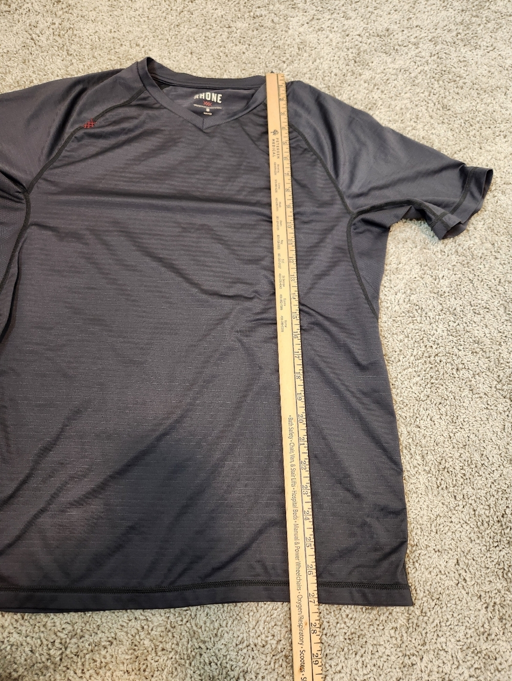 Rhone Sentry V Neck Short Sleeve Tee Size Medium - Picture 6 of 6